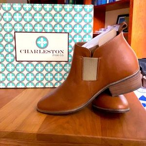 NWT Charleston Shoe Co. Middleton Boot-Leather